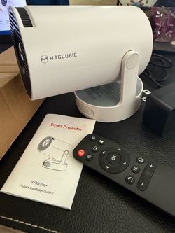 New Magcubic HY300pro+ smart projector and stand