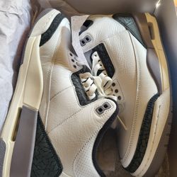 Jordan Retro 3s Size 8 Mens