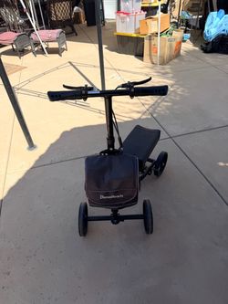 Knee scooter