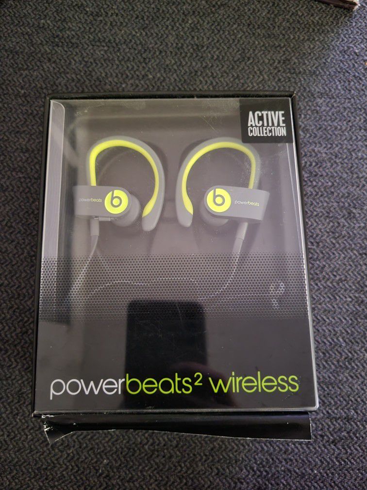 NEW Powerbeats2  Wireless