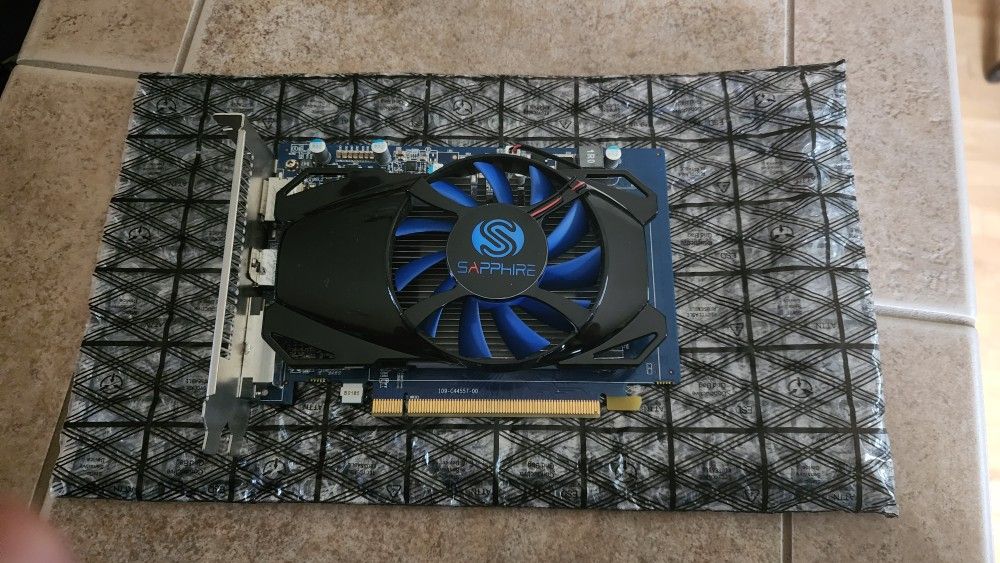 Sapphire 1G Graphics Card