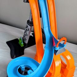 Hot Wheels Track