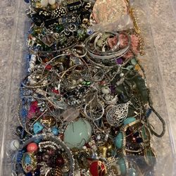 Mixed Jewelry.   