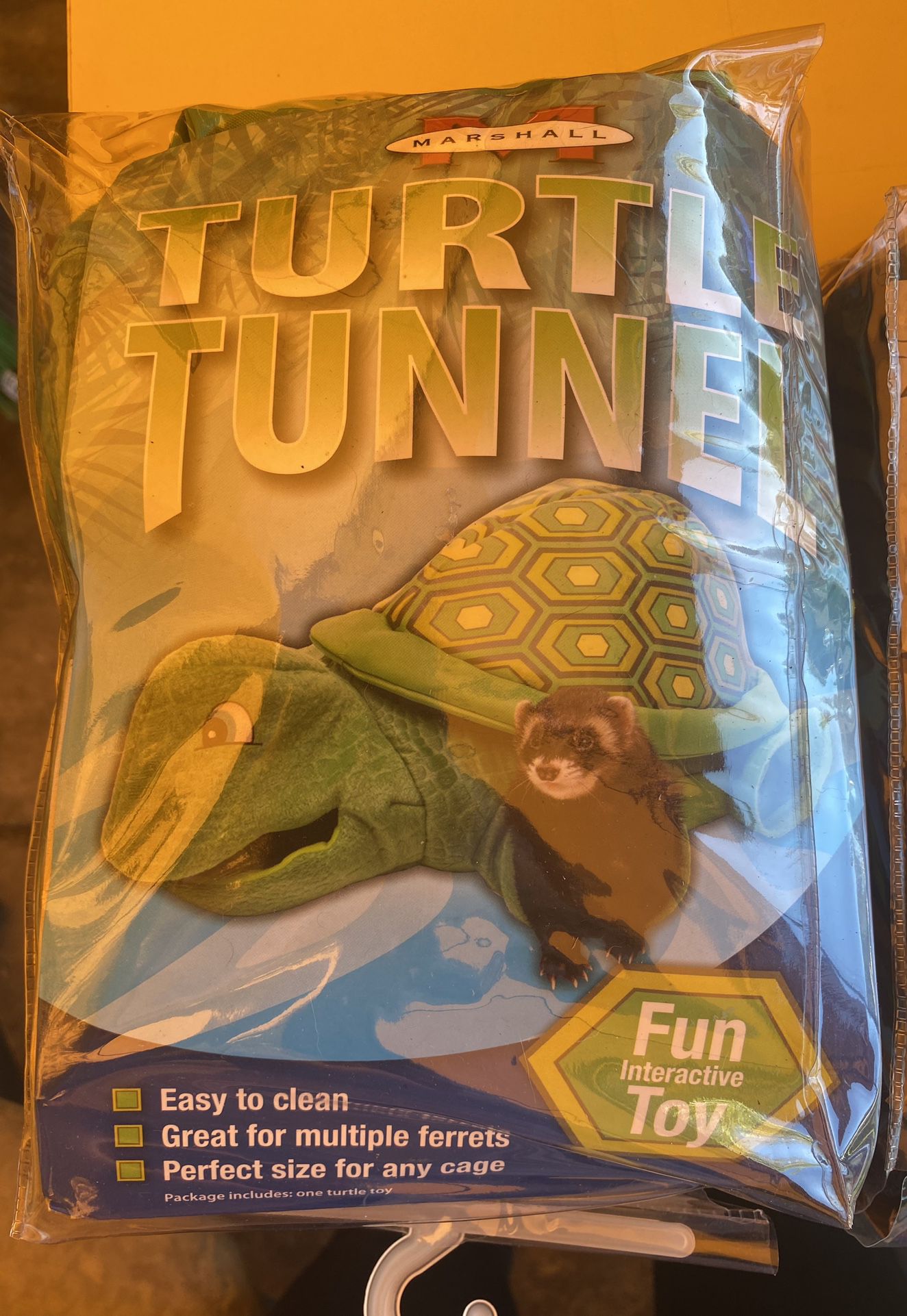 BRAND NEW TURTLE TUNNEL & PIRATE SHIP FOR SMALL PETS