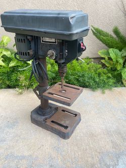Selling a small table top drill press , 8”W by 17”D and 23”H , Top belt cover a little off see pictures  Works good asking only $30