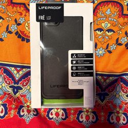 Lifeproof Fre Case For iPhone 8, 7,  or SE (3rd and 2nd gen)