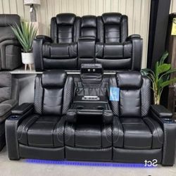 Brand New Ashley Couch 🛋️Party Time Midnight Power Led Reclining Living Room Set Sofa And Loveseat 