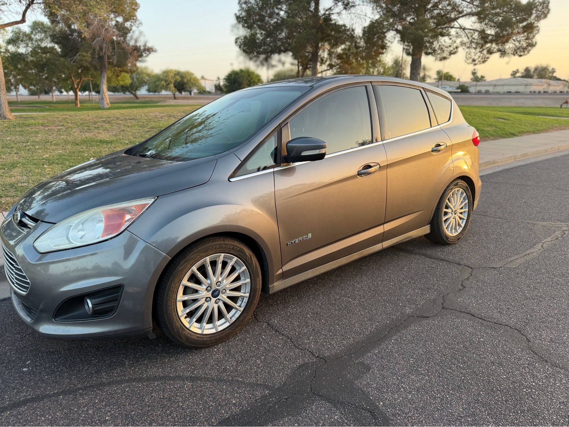 2013 Ford C-Max Hybrid