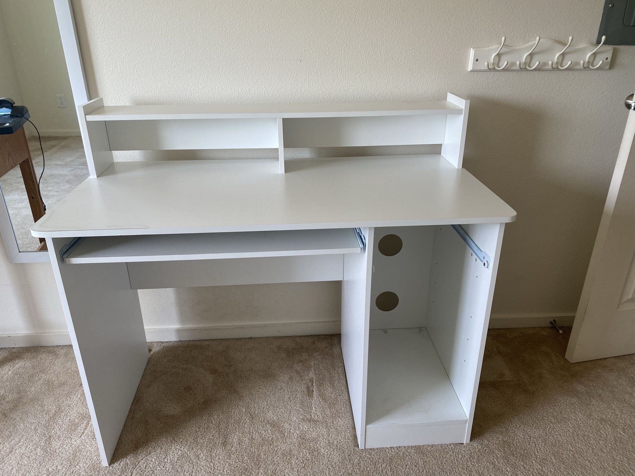 White Desk