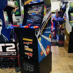 Arcade With Over 15,000 Games