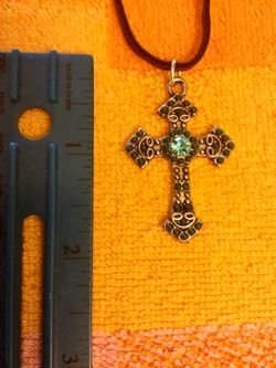 Emerald gemstone & Cross Pendant Suede corded chain 🌿🌼🍃