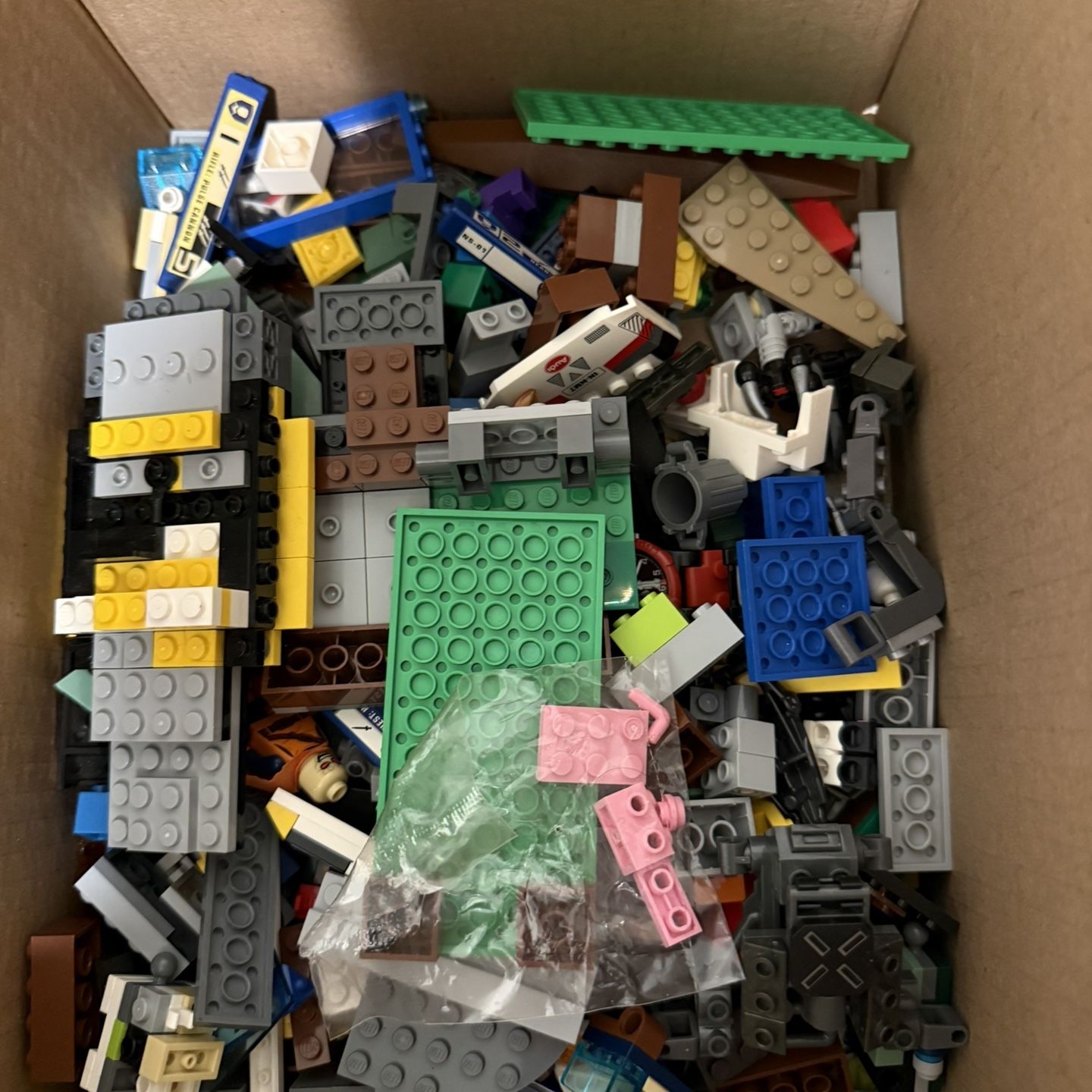 Box Of Legos for Sale in Goodyear, AZ - OfferUp