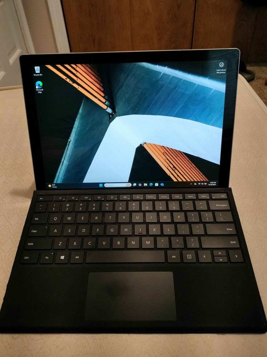 Microsoft Surface 7 Pro