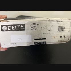 Delta Dryden Single Handle Bathroom Faucet