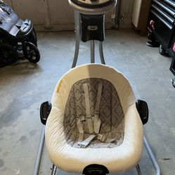 Graco DuetSoothe Swing and Rocker