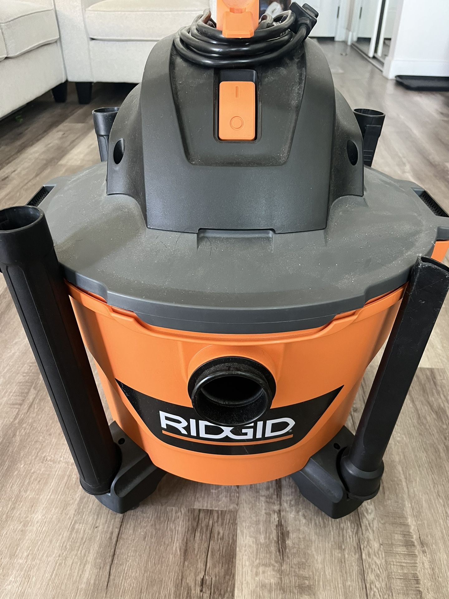 9 Gallon 4.25 PHP Ridgid Wet/ Dry Shop Vac