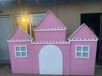 Princess front Castle wall