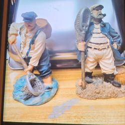 VINTAGE  18 DANIEL BRAND " FISHERMAN " FIGURINES