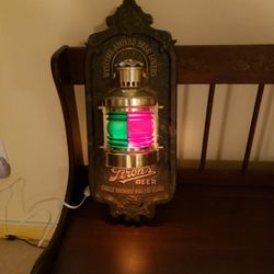 Stroh's Bar Lantern Lamp