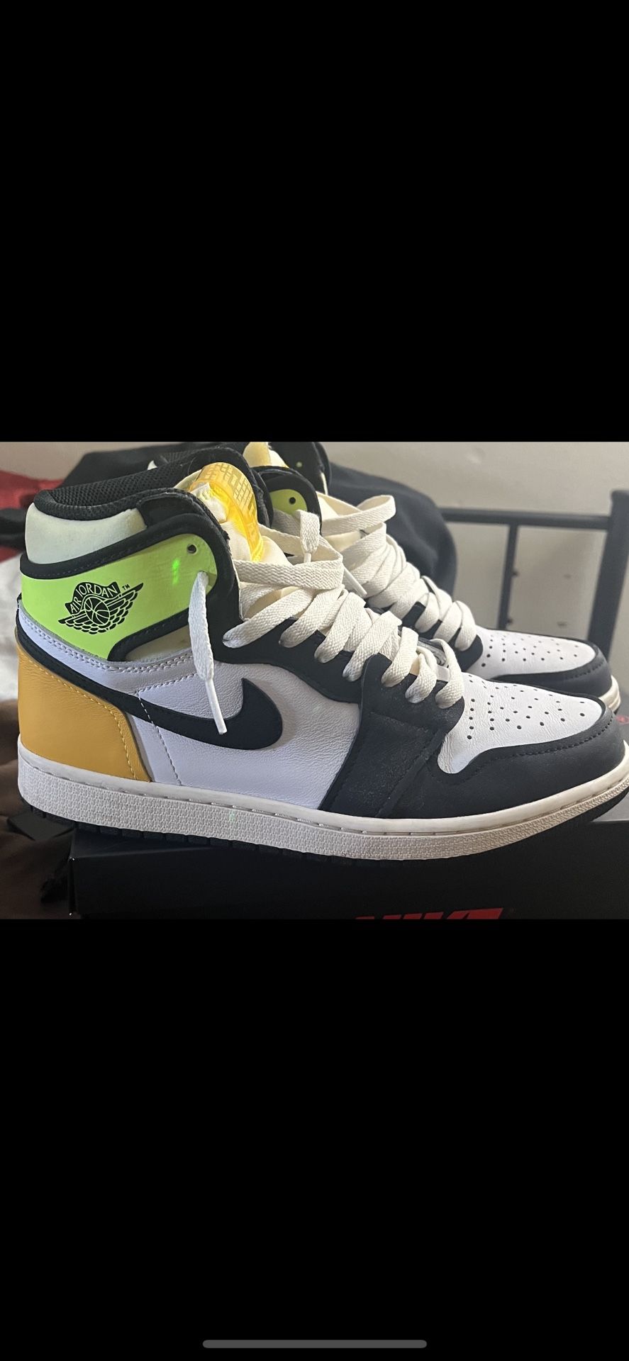 Air Jordan retro high OG Size $120 or better offer