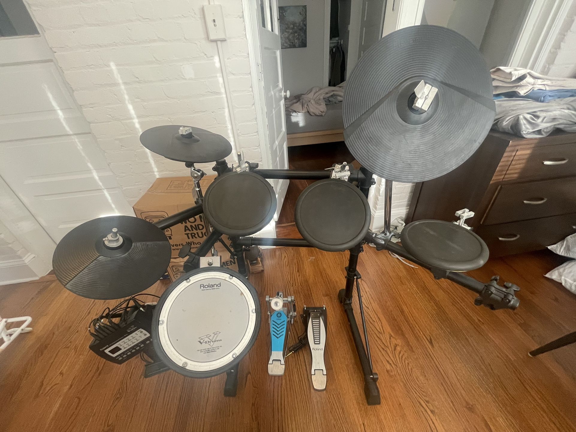 Roland Electric Drum Set - Tag Still On ($1,200 Retail!!)