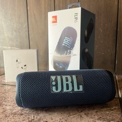 Speaker & AirPods Bundle