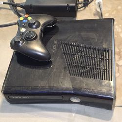 Xbox 360 S 