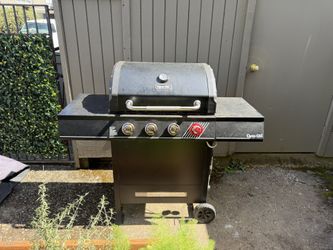 Grill 4’ Tall x 4’6” Side Table To Table w/ Cover NO GREASE TRAP
