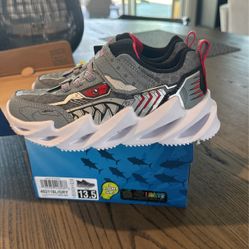 Kids Skechers - Size 13.5 Brand New