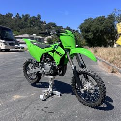 2022 Kawasaki KX 85cc.   Willing to negotiate