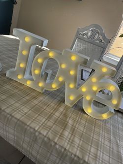LED Sign That Lights up