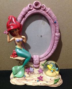 Disney's Vintage The Little Mermaid & Flounder Snow Globe/Picture Frame