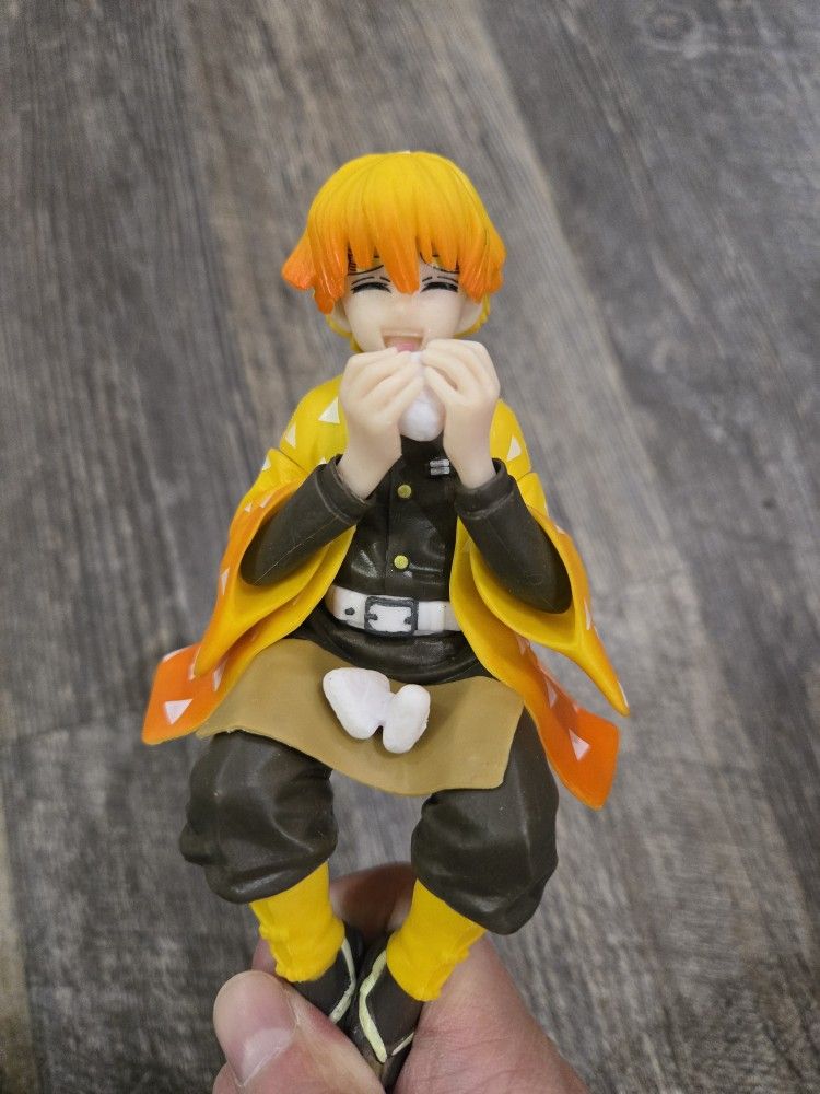 Demon Slayer: Kimetsu no Yaiba PM Perching Figure Zenitsu Agatsuma