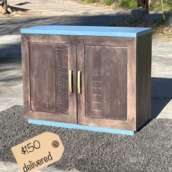 Modern Wooden Bar Cabinet