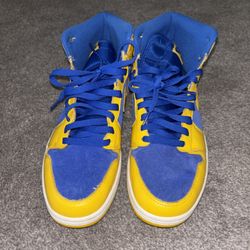 Nike Jordan 1 Retro High SE GS "University Blue" trainers #jordan 1 #sneakers