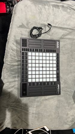 Akai Profesional