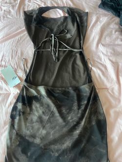 Brown dress
