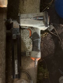 Paslode Compressed Air Nailer