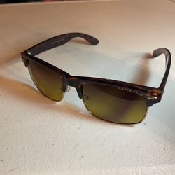 Vintage Tortoise Eagle Eye Sun glasses