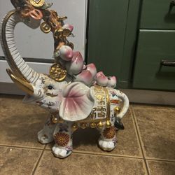 Elephant Statue 