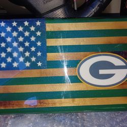 Wooden America Flag Greenbay Placker