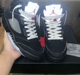 Jordan 5 Metallic Reimagined 