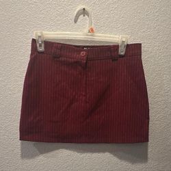 Small Burgundy/ Red Skirt 