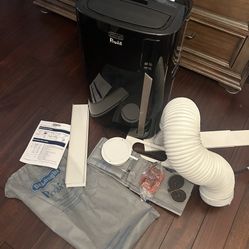 Delonghi Pinguino Portable Ac With Remote 