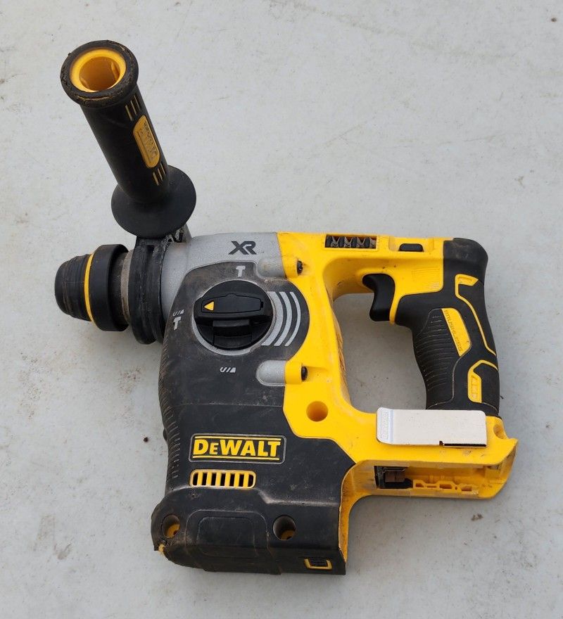 Dewalt 20V MAX XR SDS Plus Rotary Hammer!

