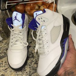 Air Jordan 5 “Concord” Size 8