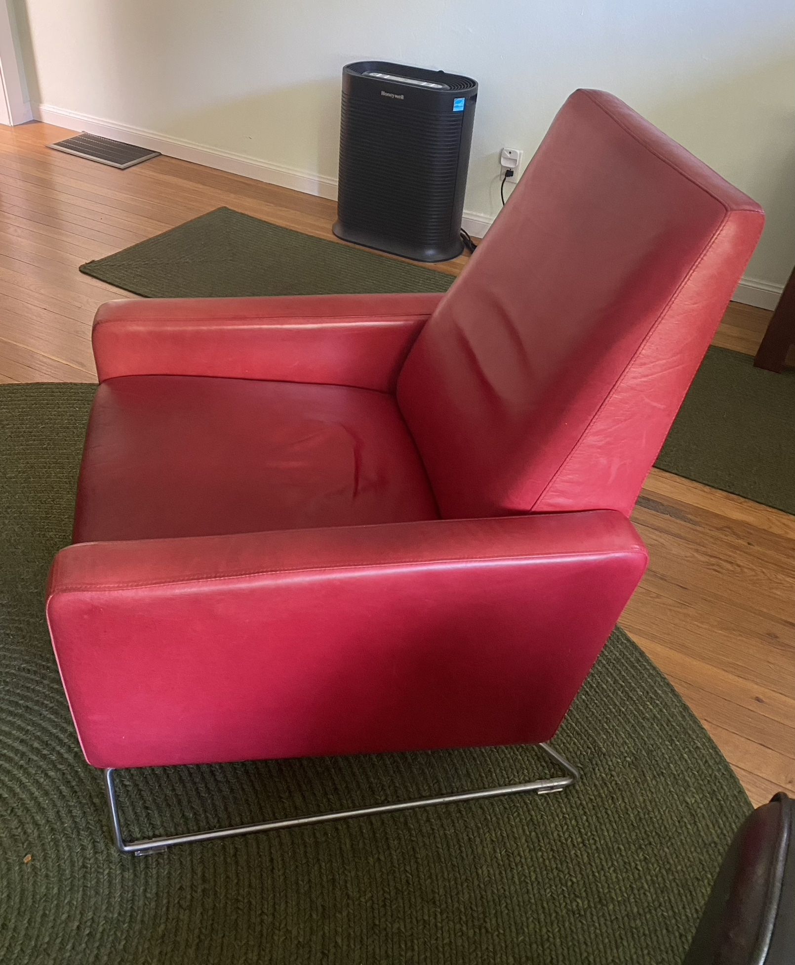 Design Within Reach Flight Recliner