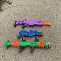 3 Nerf Guns
