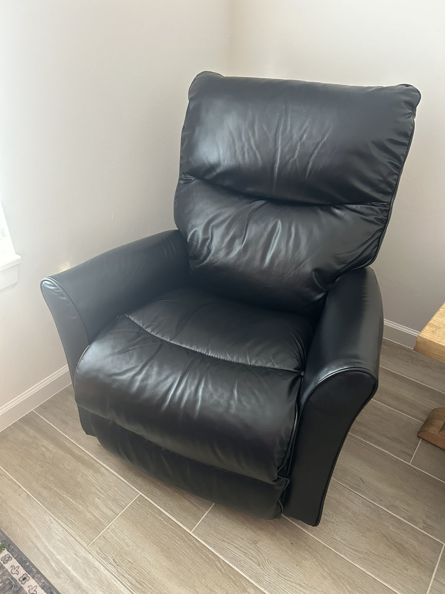 Black Leather Recliner