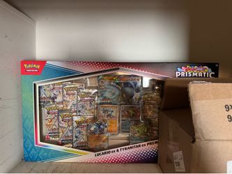 Lucario ex & Tyranitar ex premium collection prismatic evolutions